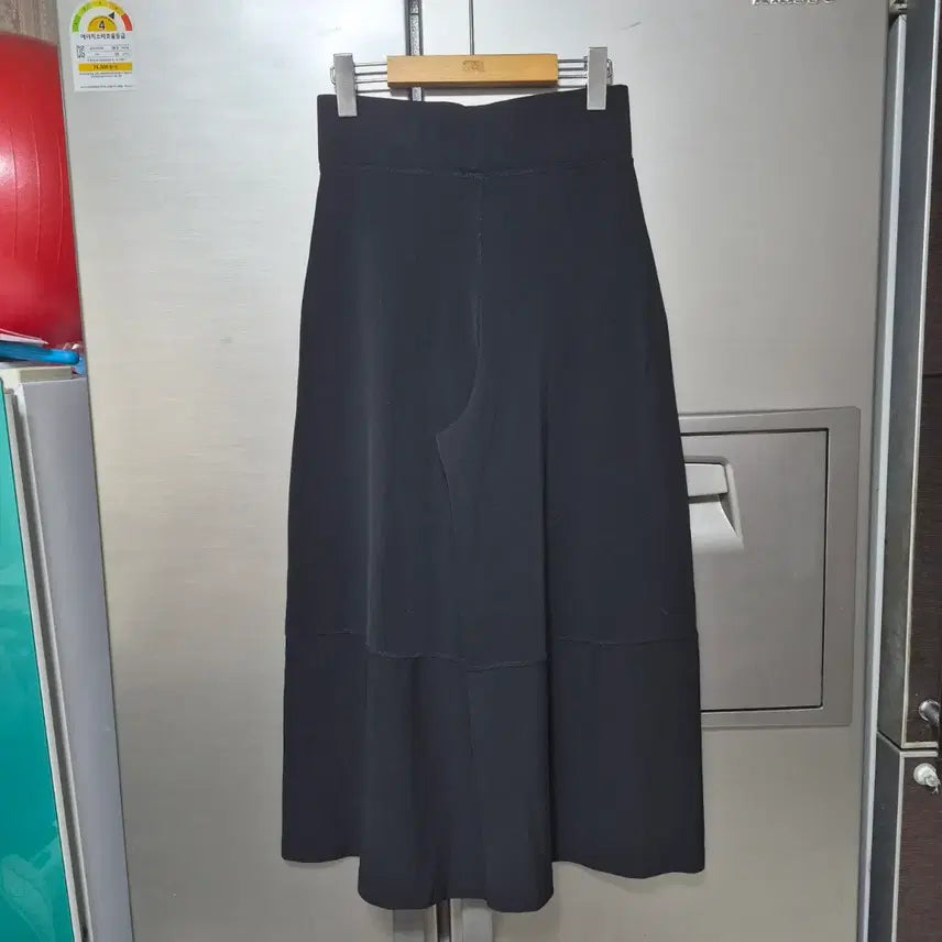 [SOLD OUT] COS 블랙 와이드 니트팬츠