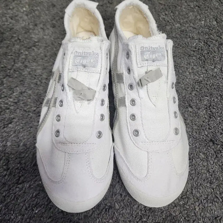 [BUNJANG] Onitsuka Tiger Mexico 66 White Silver Sneakers / 오니츠카타이거 멕시코66 흰은 250사이즈