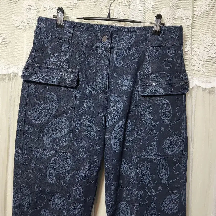 [BUNJANG] LIE SANGBONG Paisley Pattern Cargo Pants / 이상봉 LIE SANGBONG 페이즐리 패턴 카고 바지