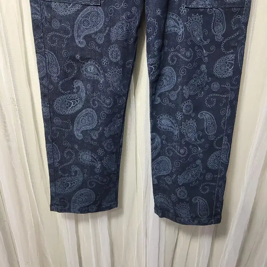 [BUNJANG] LIE SANGBONG Paisley Pattern Cargo Pants / 이상봉 LIE SANGBONG 페이즐리 패턴 카고 바지