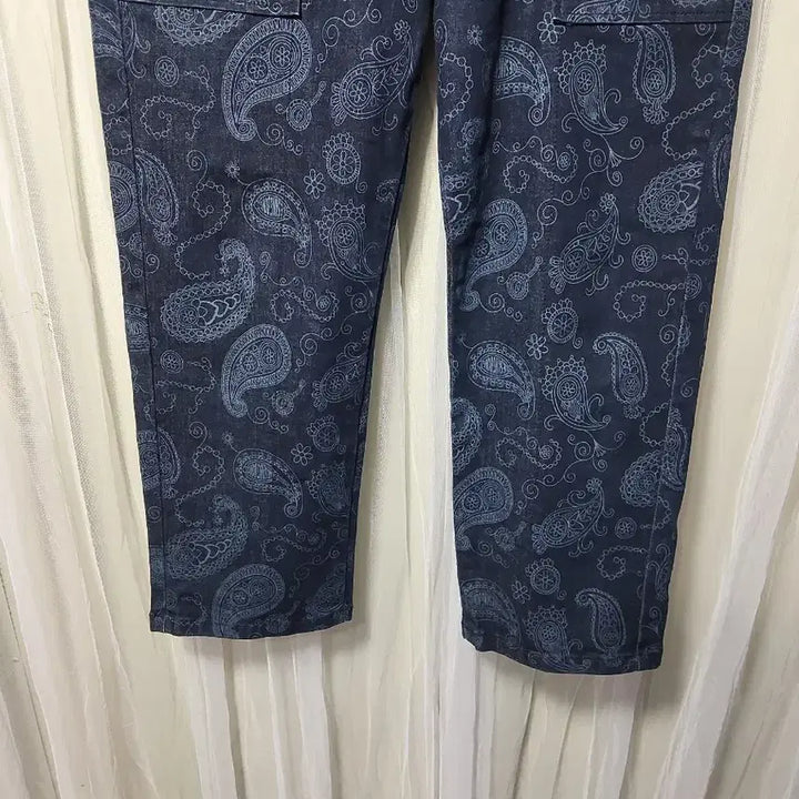 [BUNJANG] LIE SANGBONG Paisley Pattern Cargo Pants / 이상봉 LIE SANGBONG 페이즐리 패턴 카고 바지