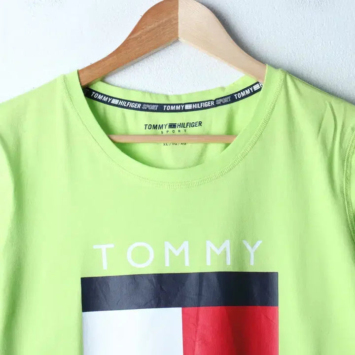 [BUNJANG] Tommy Hilfiger Big Logo Short Sleeve T-Shirt / W(XL-2XL) 타미힐피거 반팔 티셔츠 수선 빅로고 연그린-184FB