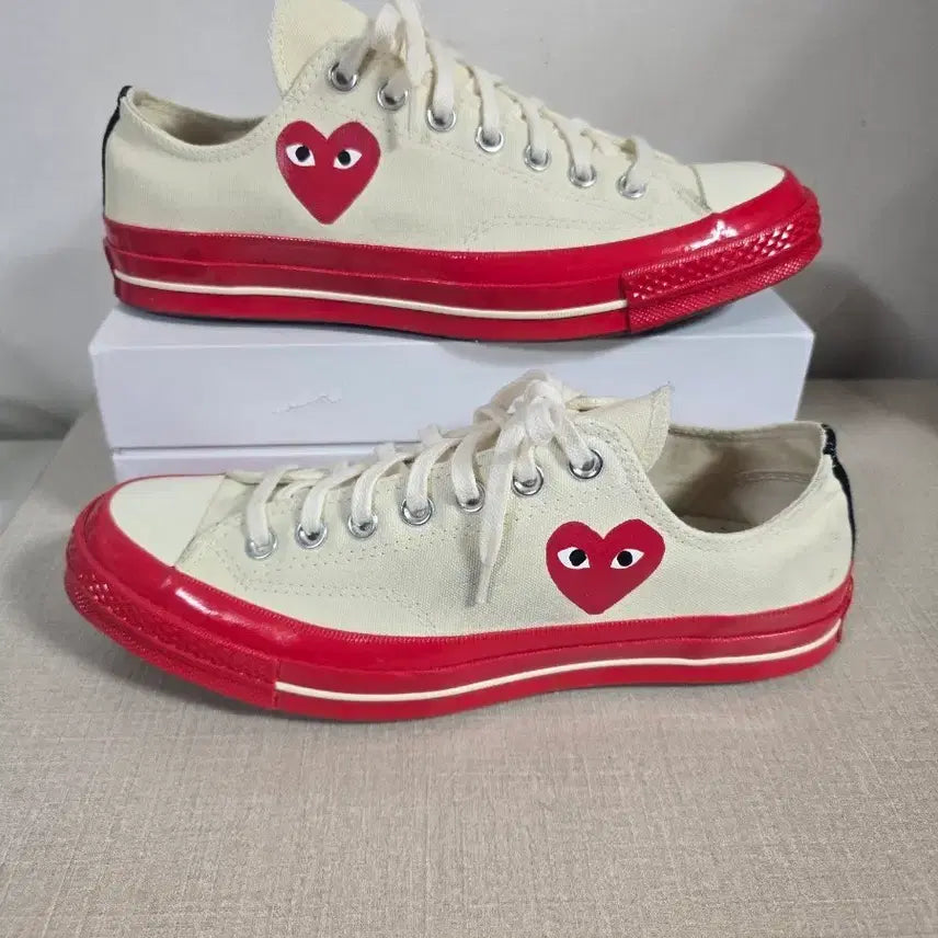 [BUNJANG] Comme des Garcons Converse Play Chuck Taylor Low Sneakers / 꼼데가르송 *컨버스 플레이 척테일러 로우 스니커즈 275