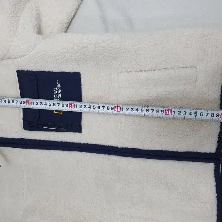 [BUNJANG] National Geographic Fleece Shearling Jacket Ivory (S) / 내셔널지오그래픽 후리스 뽀글이 양털 자켓 아이보리 s