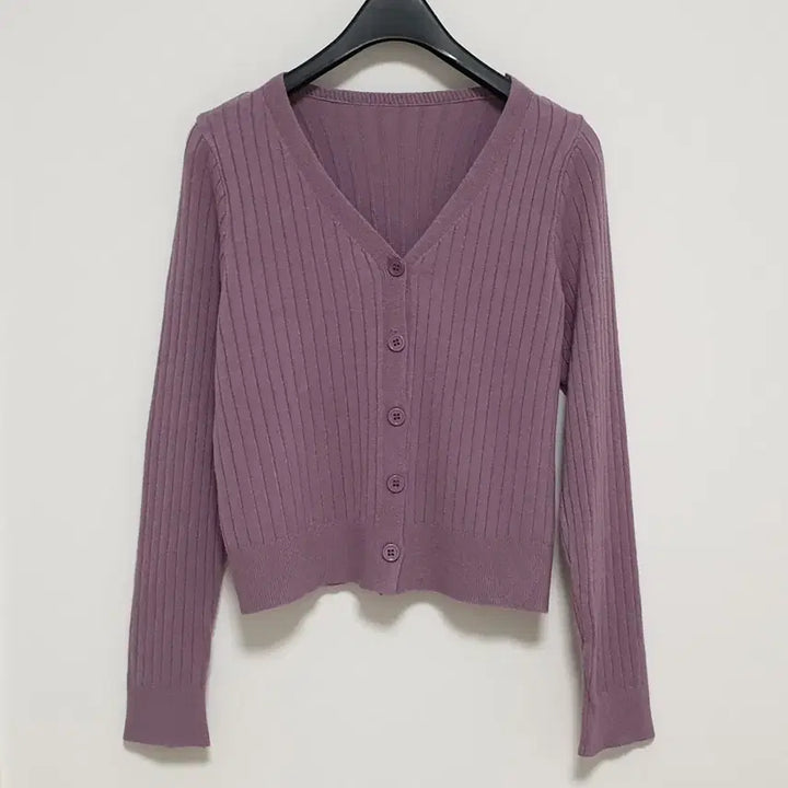 [BUNJANG] V-neck Knit Cardigan S / 브이넥 니트 가디건 S