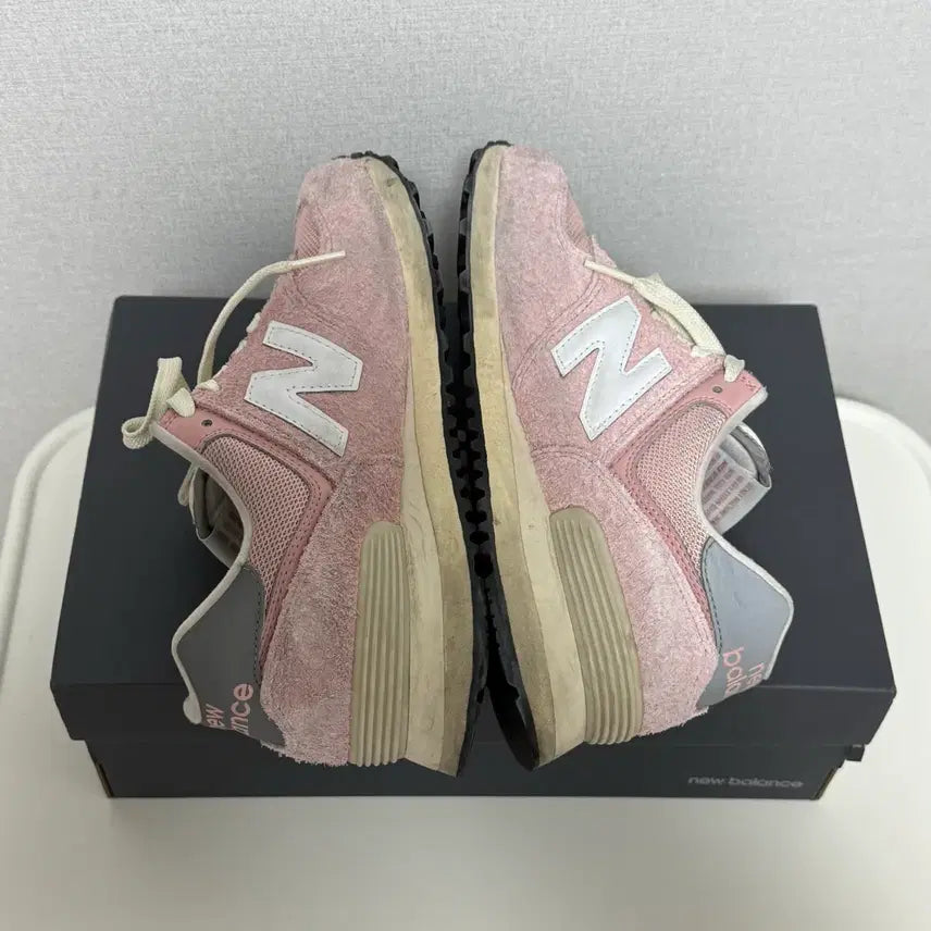 [SOLD OUT] 뉴발란스 574 핑크 240