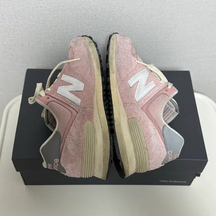 [SOLD OUT] 뉴발란스 574 핑크 240