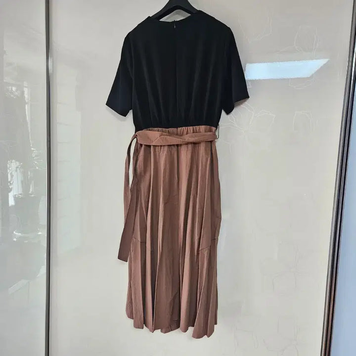 [BUNJANG] Oneof Long Sleeve Maxi Dress / 원오브 반팔 롱 원피스 블랙/브라운