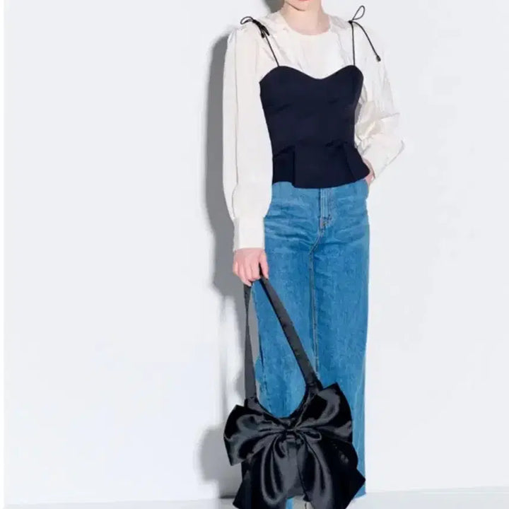 [BUNJANG] Opening Sunshine Black Satin Tote Bag / 오프닝선샤인 블랙 새틴 토트백 왕리본 가방 새상품