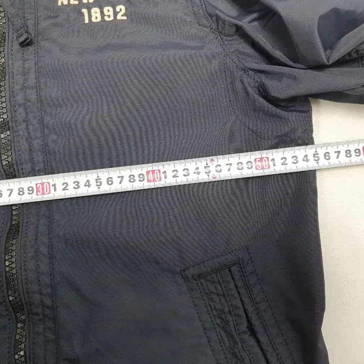 [BUNJANG] Abercrombie &amp; Fitch Nylon Windbreaker Jacket Navy L / 아베크롬비 바람막이 나일론 자켓 네이비 L