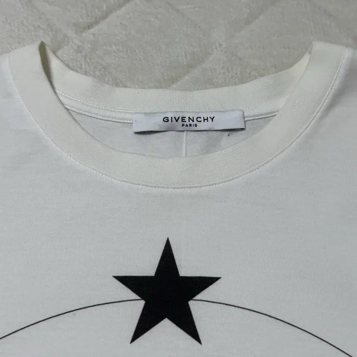 [SOLD OUT] 지방시 투몽키 반팔 티셔츠