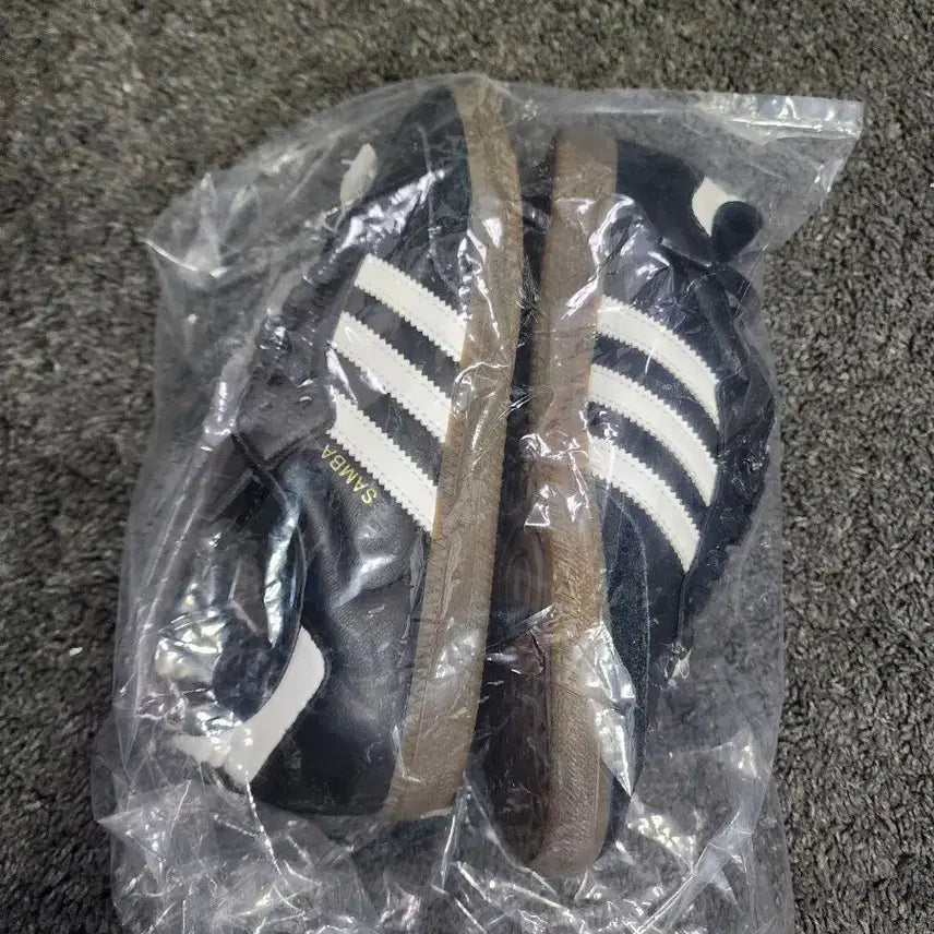 [BUNJANG] Adidas Samba Black Sneakers / 아디다스 삼바 블랙 245사이즈
