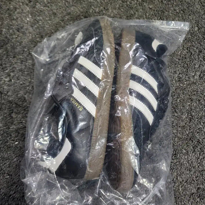 [BUNJANG] Adidas Samba Black Sneakers / 아디다스 삼바 블랙 245사이즈