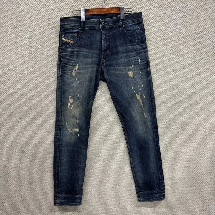 [BUNJANG] Diesel Distressed Denim Jeans / 디젤 디스트로이드진 데님 청바지 30인치 A10013