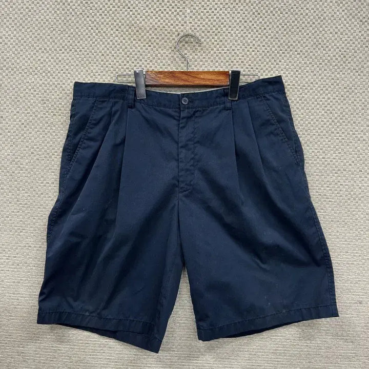 [BUNJANG] Lacoste Cotton Shorts / 라코스테 코튼팬츠 면 반바지 92 A10050