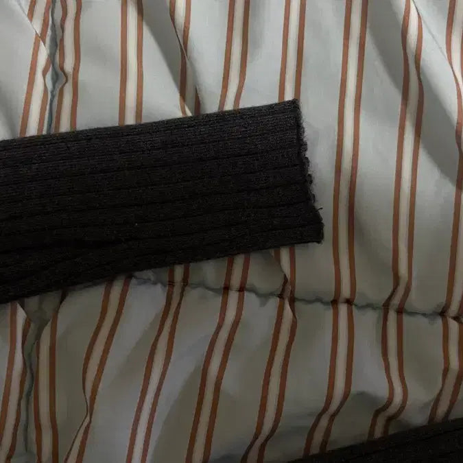[BUNJANG] Two-Way Charcoal Knit Zip-Up / 투웨이 니트 집업