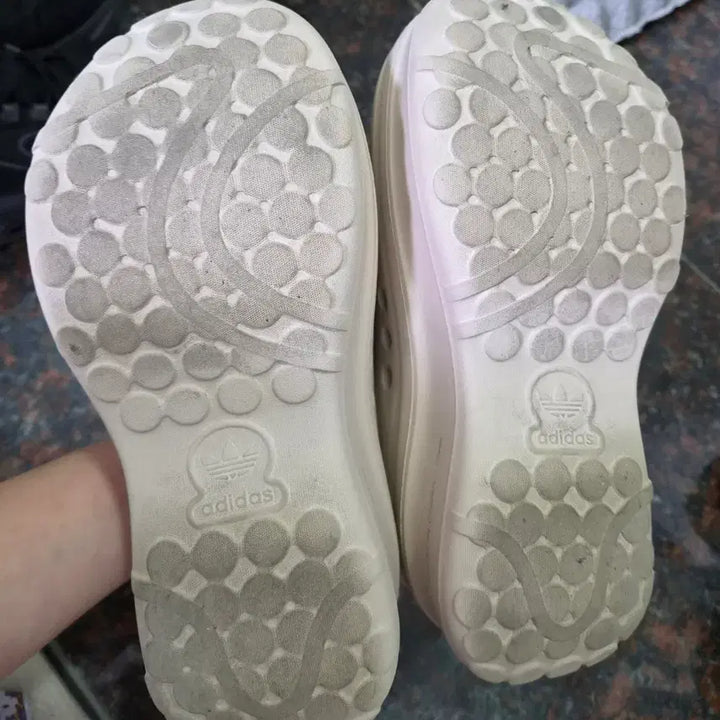 [BUNJANG] Adidas Adiform Stan Mule IE7052 Beige 225 / 아디다스 아디폼 스탠 뮬 IE7052 베이지 225