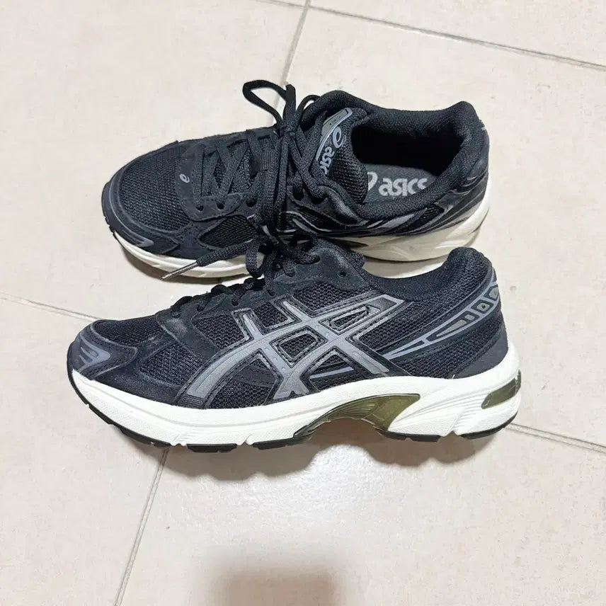 [BUNJANG] Asics Gel 1130 Black Metropolis Sneakers 240 / 아식스 젤 1130 블랙 메트로폴리스 운동화 240