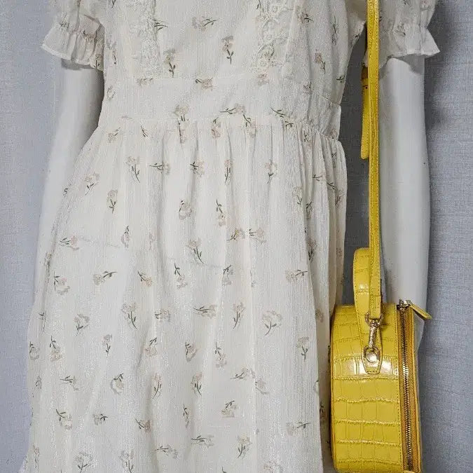 [BUNJANG] Ivory Lace Floral Print Dress / 아이보리 레이스 자크 안감 잔꽃 원피스... 반품 48 길이 90
