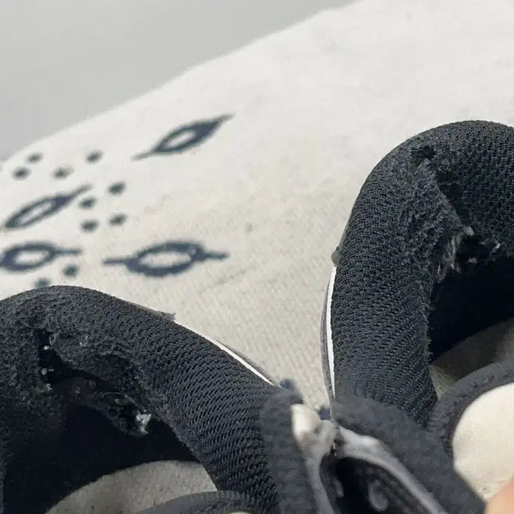[BUNJANG] Nike Dunk Low Panda Sneakers 240 / 나이키 덩크 로우 범고래 스니커즈 240 X00262