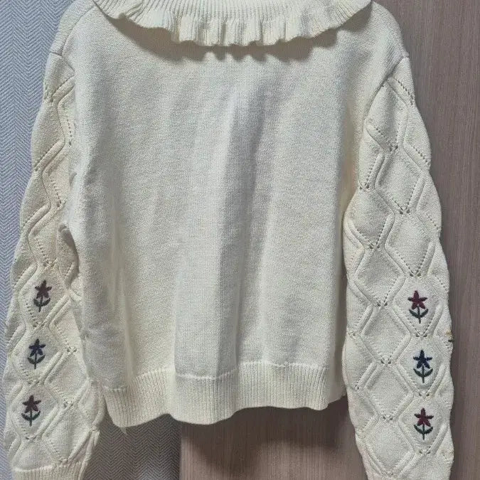 [BUNJANG] KUOSE Ivory Cardigan / KUOSE 여성 가디건
