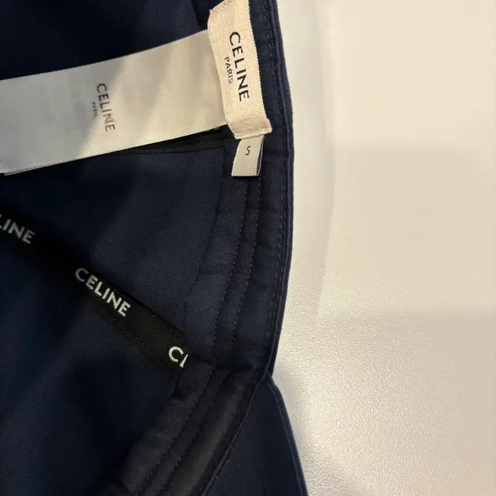 [SOLD OUT] 셀린느 볼캡 네이비 S사이즈 판매합니다