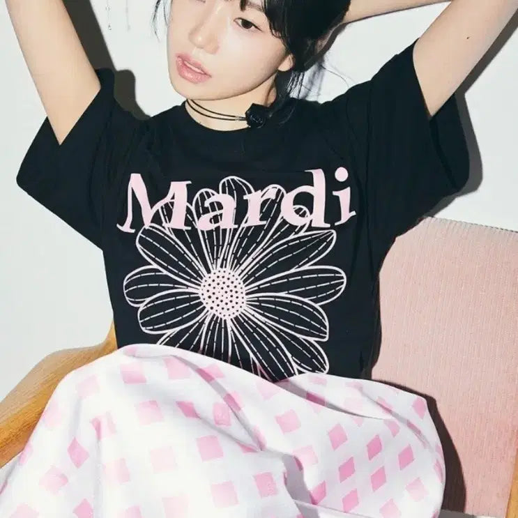 [BUNJANG] Mardi Mercredi Daisy T-shirt / 마르디메크르디 데이지 티셔츠