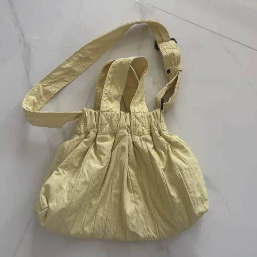 [SOLD OUT] 산리오 폼폼푸린 셔링 숄더백 토트백
