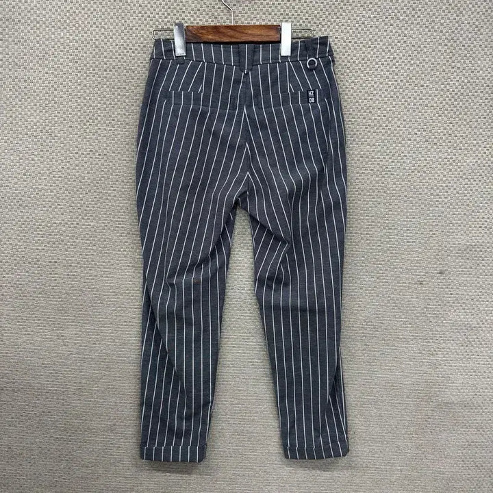 [BUNJANG] Hazzys Golf Striped Spandex Pants / 헤지스 골프 스트라이프 스판 바지 64 A10014
