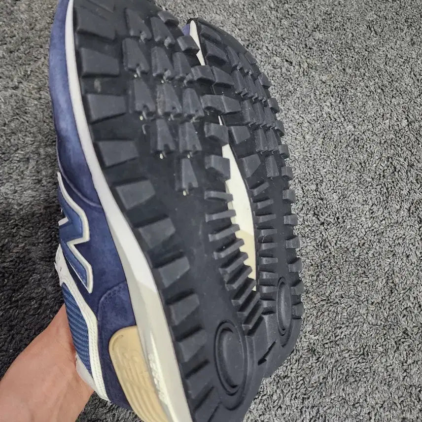 [BUNJANG] New Balance 574 Navy Sneakers / 뉴발란스 574 네이비 245사이즈