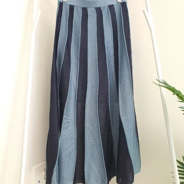 [BUNJANG] Sandro Blue Pearl Knit Banding Skirt / 산드로 블루펄 니트 밴딩스커트