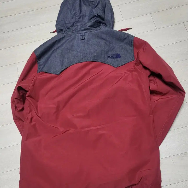 [SOLD OUT] 노스페이스 후드 바람막이점퍼 100