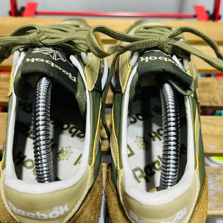 [SOLD OUT] 255) 리복 운동화 남성 남자 신발 아즈텍 카키