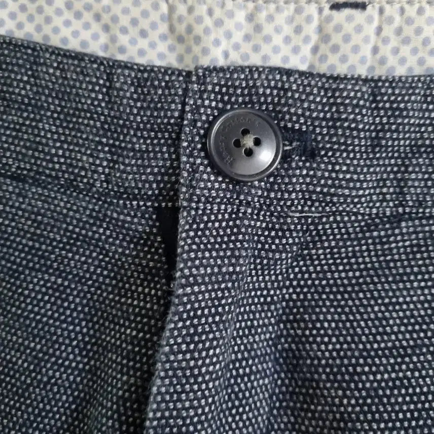 [BUNJANG] Henry Cotton Shorts Size 32 / 헨리코튼  반바지 사이즈32