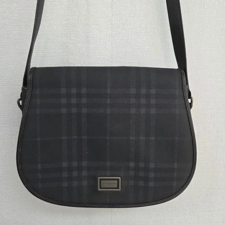 [BUNJANG] Burberry Nova Check Crossbody Bag / 버버리 노바체크  크로스백