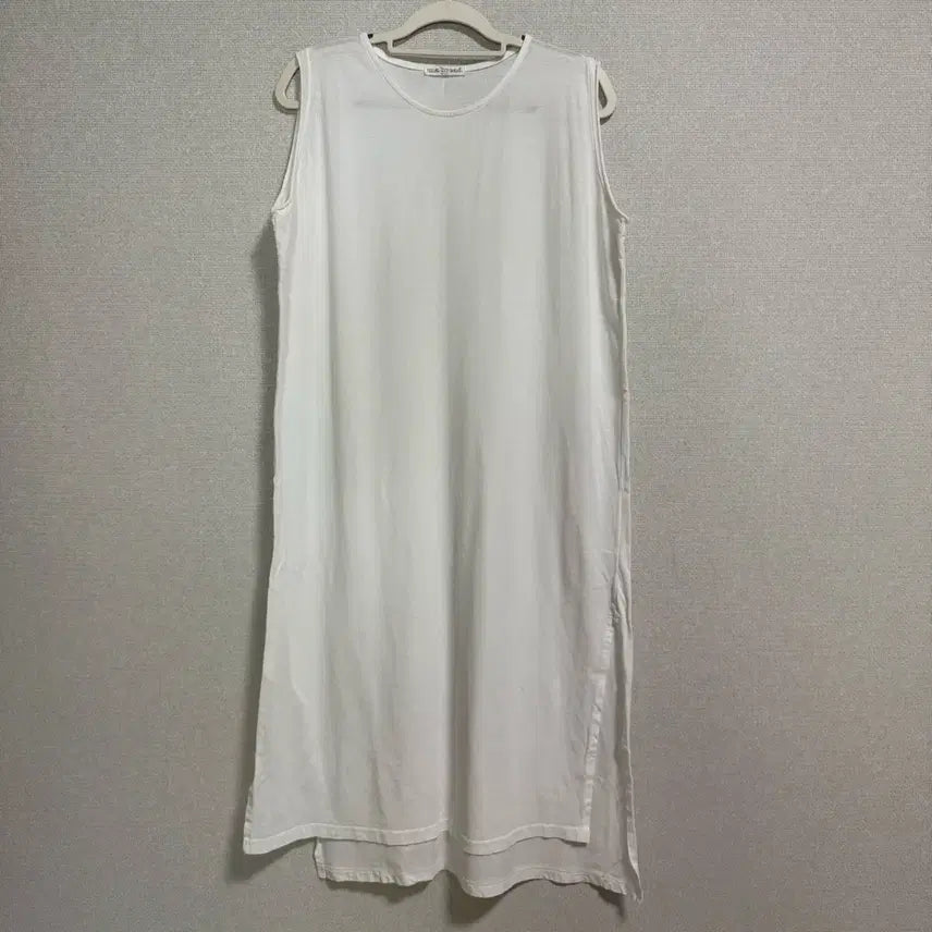 [BUNJANG] White Side Slit Dress (Free Size) / (맘)옆트임 화이트원피스(Free)