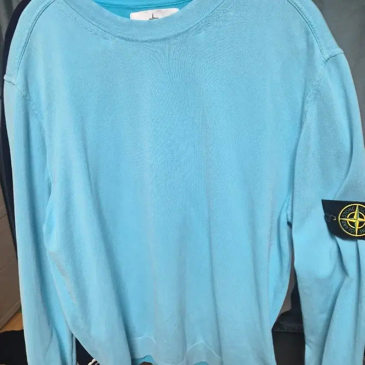 [BUNJANG] Stone Island Sky Blue Knit Sweater / [xl]스톤아일랜드 스카이블루 와펜 니트