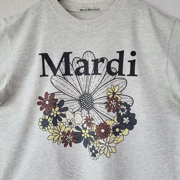 [SOLD OUT] 마르디메크르디 자딘 티셔츠