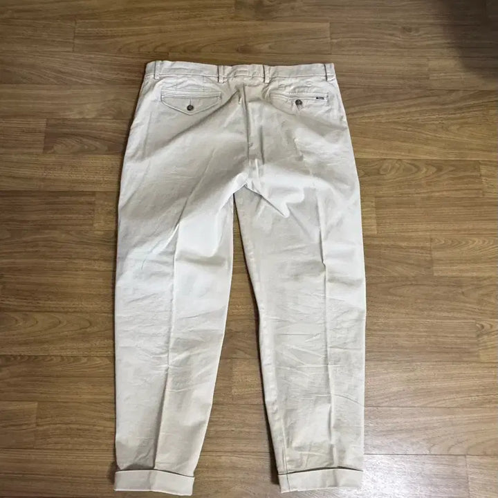 [SOLD OUT] 베이지색 남성 면바지