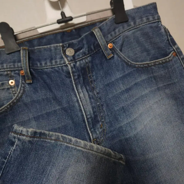 [SOLD OUT] 빈티지 리바이스 505청바지32