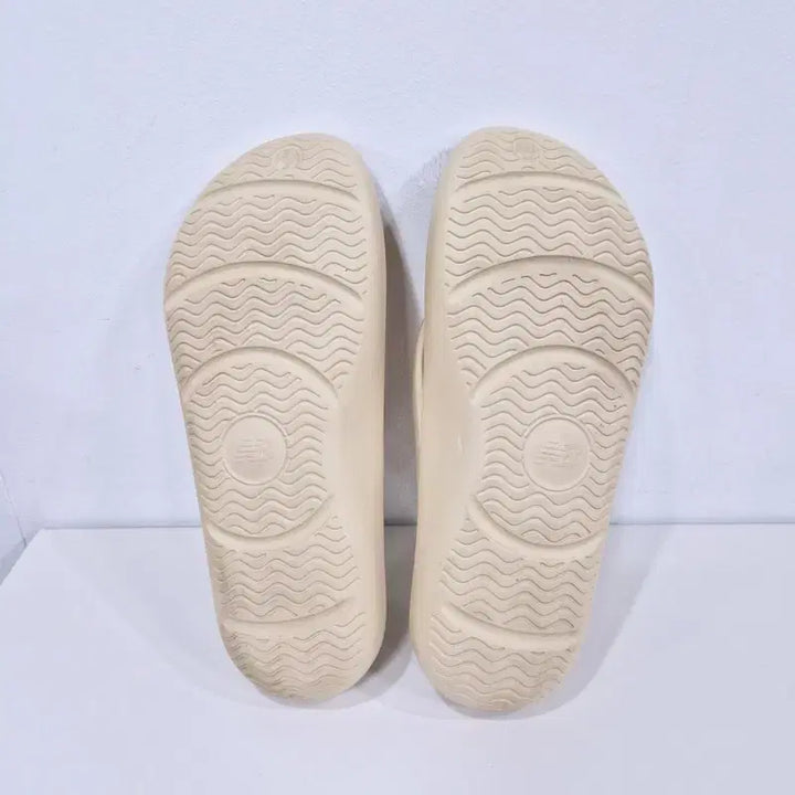 [BUNJANG] New Balance To &amp; To Flip-Flops XL / 뉴발란스 토앤토 플립플랍 쪼리 XL