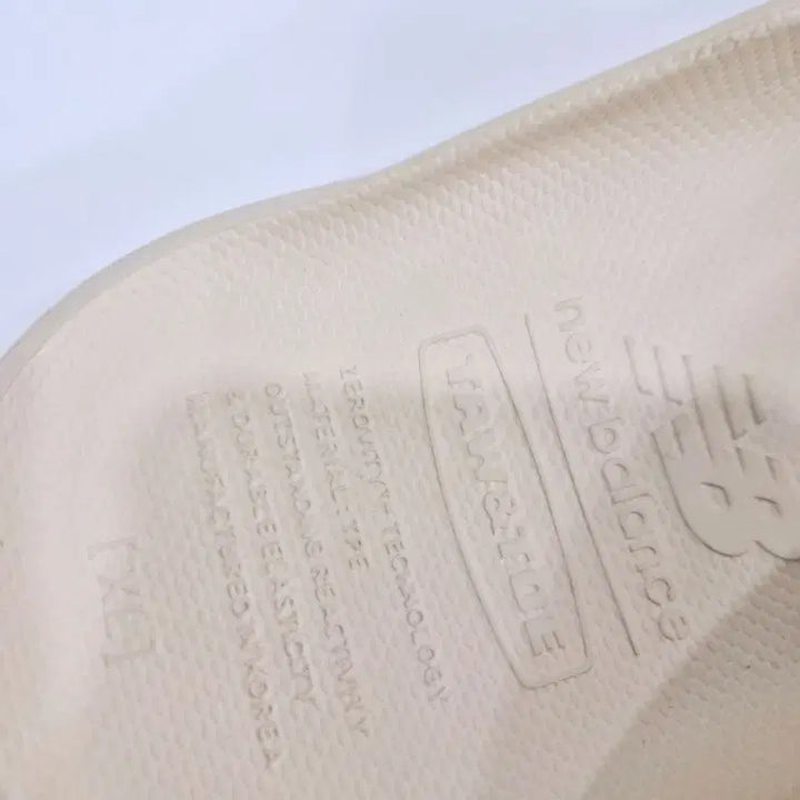 [BUNJANG] New Balance To &amp; To Flip-Flops XL / 뉴발란스 토앤토 플립플랍 쪼리 XL