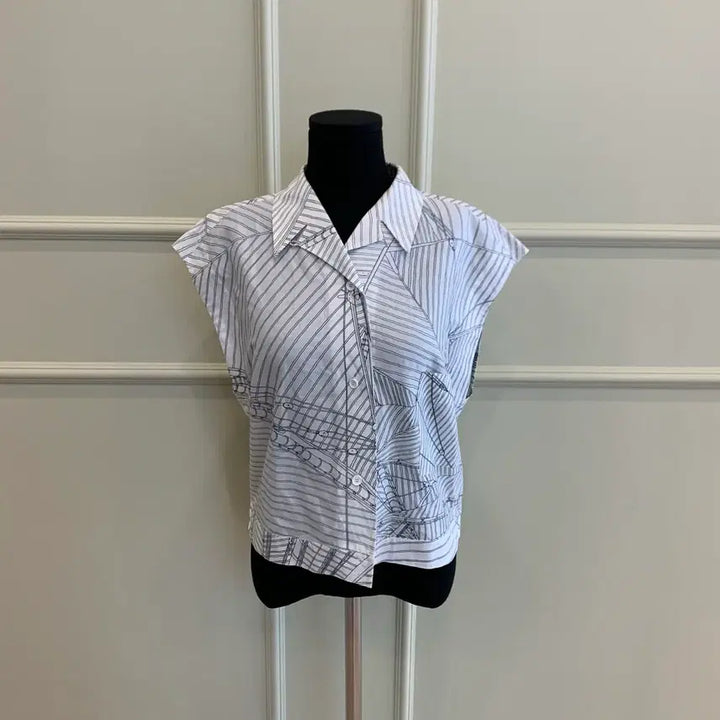 [SOLD OUT] 267000978 에르메스 여성 프린트 민소매 셔츠 블라우스 화이트 38