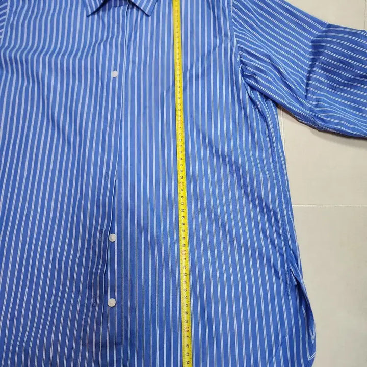 [BUNJANG] Uniqlo Blue Striped Shirt M / 유니클로 블루 스트라이프 셔츠 M