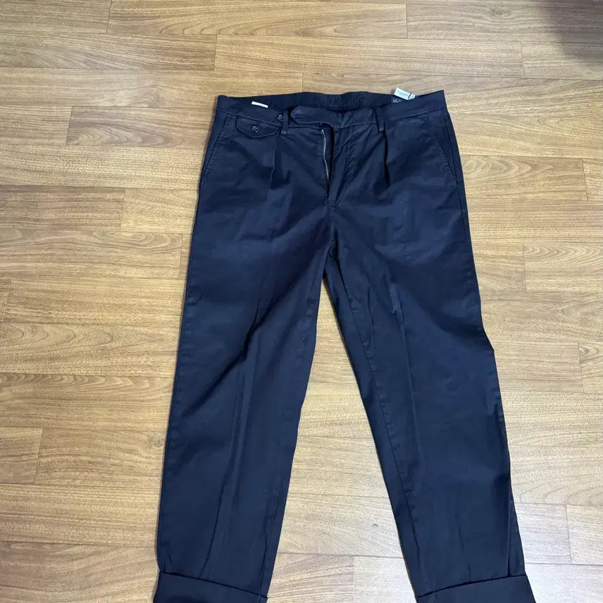 [SOLD OUT] 폴로 원튼 테이퍼드핏 치노 팬츠 허리32 기장30