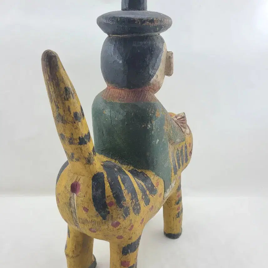 [BUNJANG] Wooden Tiger Rider Sculpture Ornament / 호랑이 탄 사람 나무 조각상 장식품