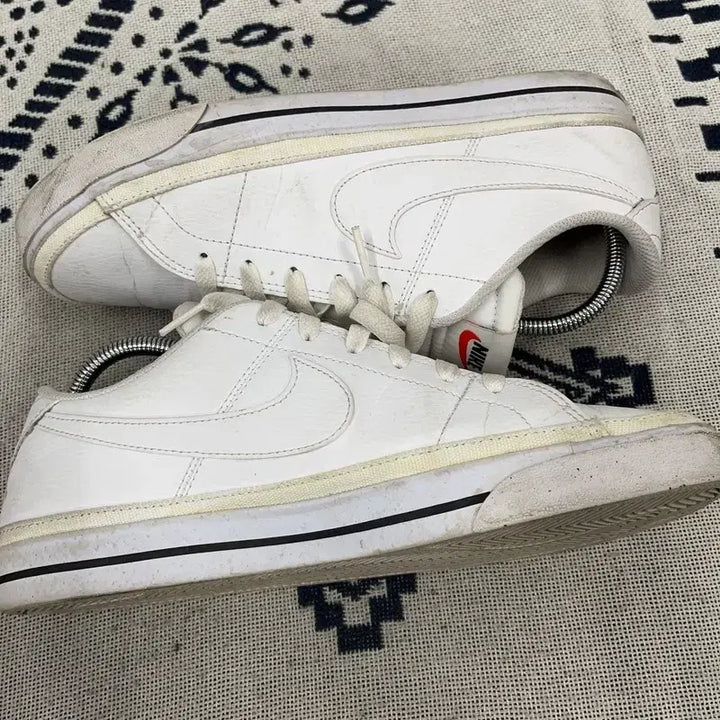 [BUNJANG] Nike Court Legacy Next Nature Sneakers 260 / 나이키 코트 레거시 넥스트 네이처 스니커즈 260 X00265