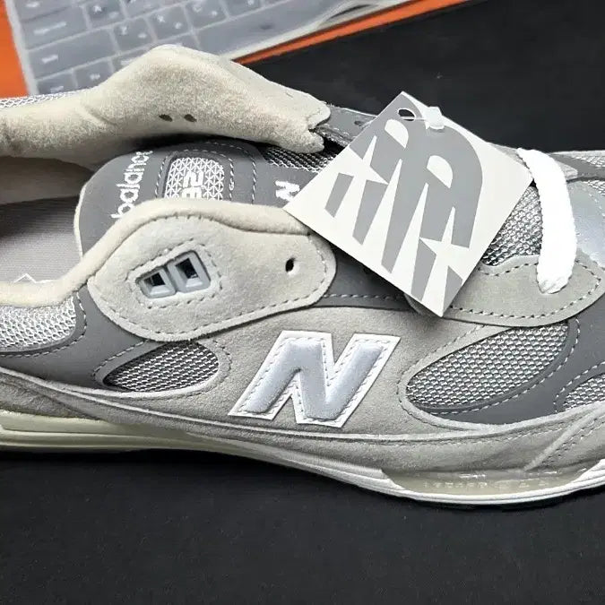 [SOLD OUT] 뉴발란스 992 그레이 USA 300사이즈