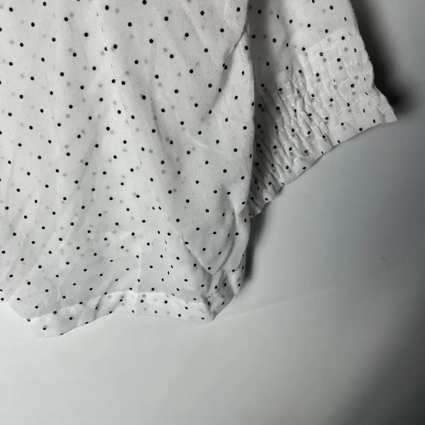 [BUNJANG] Earth Music Ecology Dot See-through Blouse / [Earth music] 어스앤뮤직에콜로지 도트 시스루 블라우스