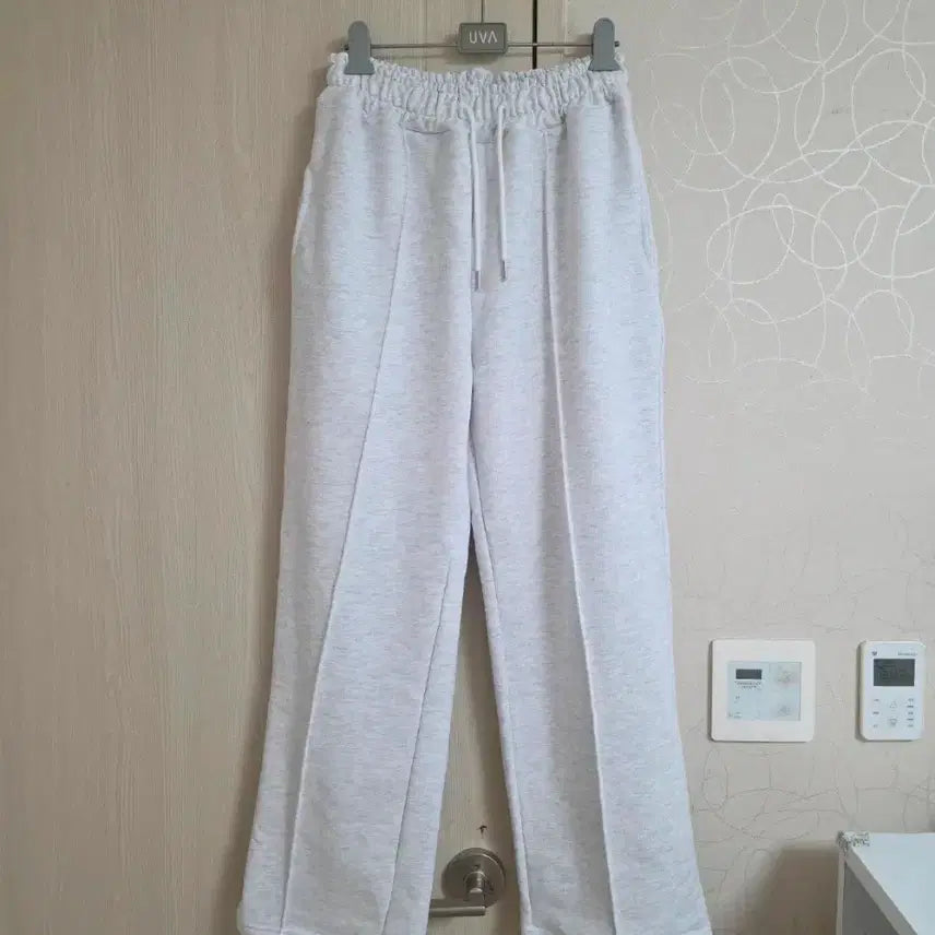 [BUNJANG] Melange Training Suit Set Hoodie Zip-up and Pants / 멜란지 트레이닝복 세트 후드집업 팬츠